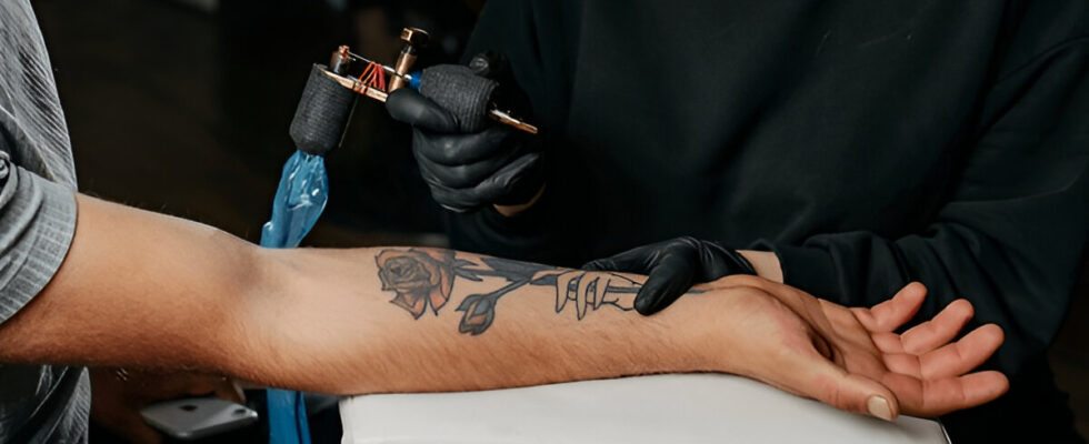 cuidados com nova tatuagem